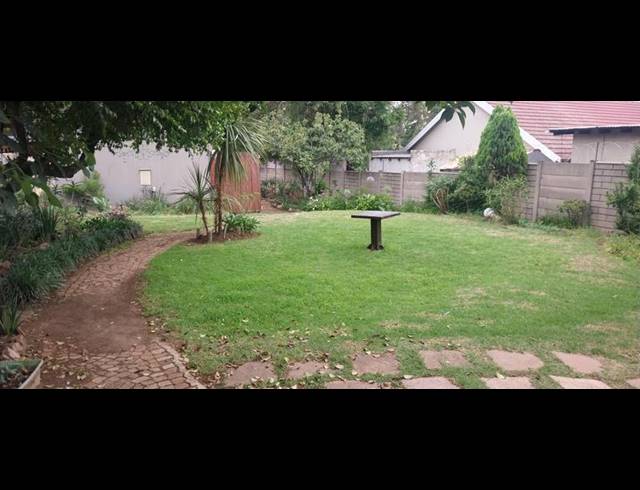 1 BEDROOM APARTMENT FOR SALE IN EDENVALE